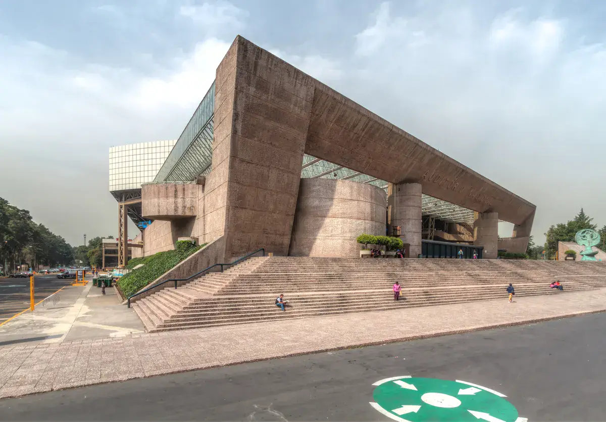 Auditorio Nacional de Ciudad de México donde Carlos Villagrán realiza giras lucrativas