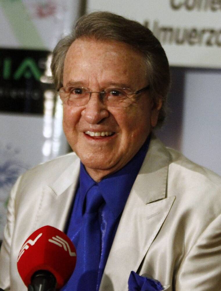 Carlos Villagrán, actor y comediante mexicano