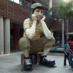 El Collar de Quico: Historia del Icónico Traje de Carlos Villagrán